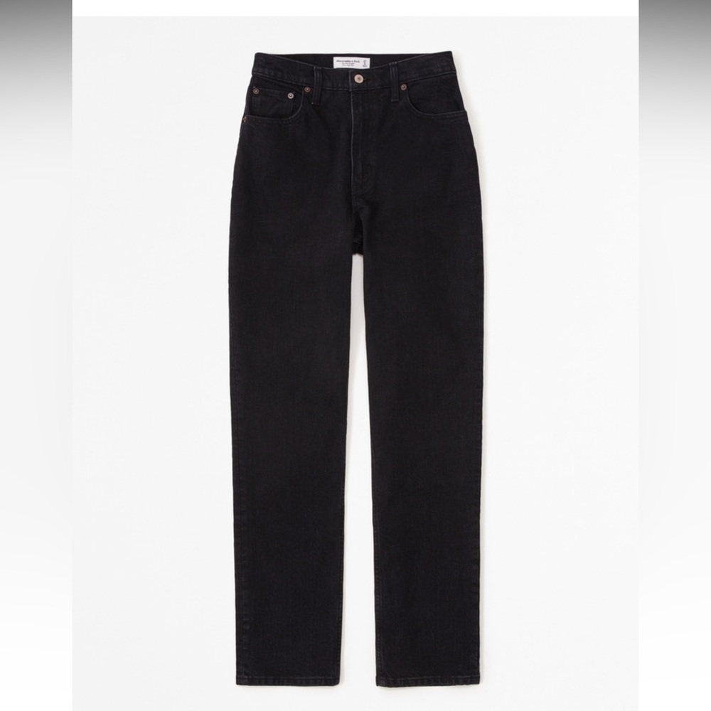 Abercrombie & Fitch Curve Love Ultra High Rise 90s Straight Jeans in Black